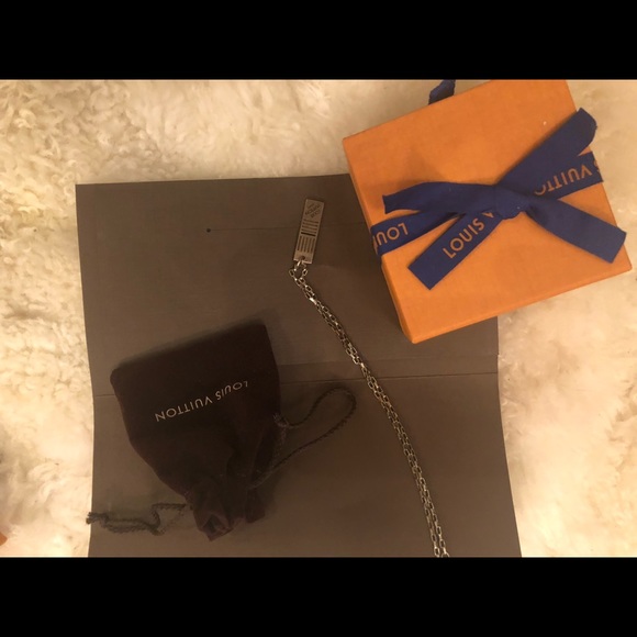 Men’s Louis Vutton bracelet and necklace - Picture 2 of 8